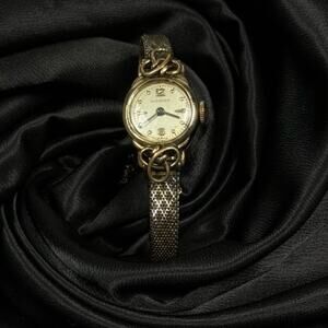 Vintage Bucherer Rolled Gold Warranted 20 Micron Wind Up Ladies Watch